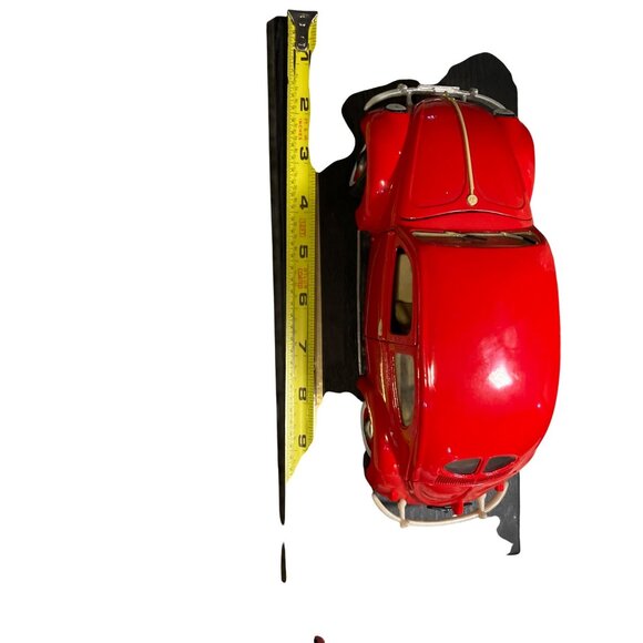 Maisto 1951 Volkswagen Beetle Die-Cast Model Car In Red On Plastic Base - Picture 12 of 15